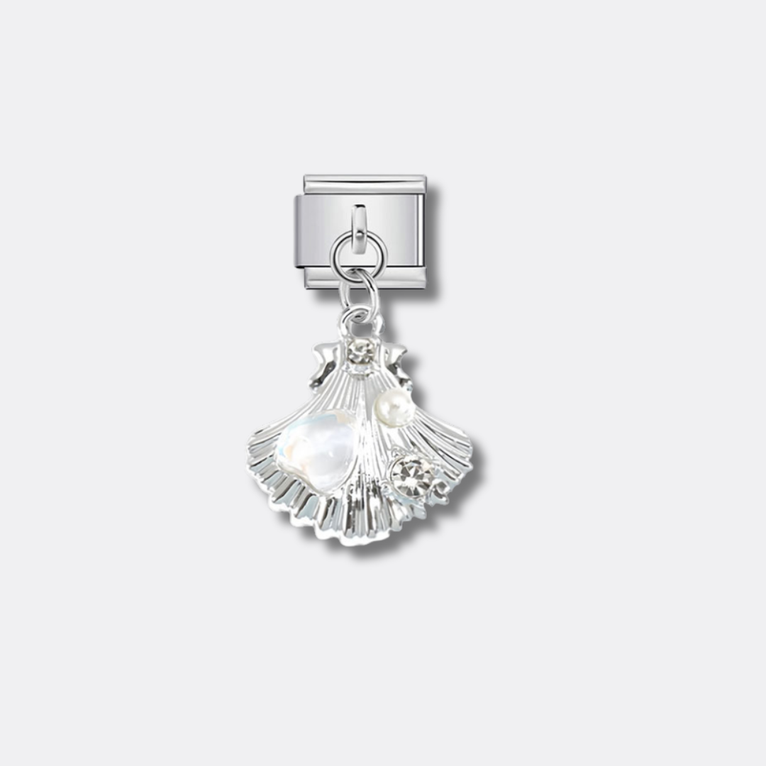 Florence Pendant Shell Charm